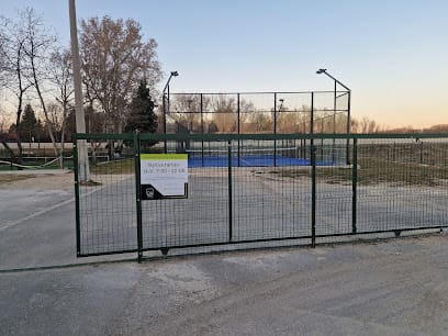 Tenisz pálya - Kossuth Lajos üdülőpart - Squash, District 3