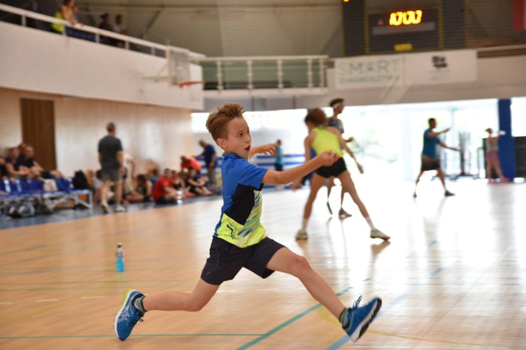 Kék Sólymok Tollaslabda Sportegyesület - Tennis, District 17 (3)