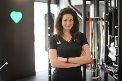 Pető Rita - a fizikai és mentális trénered - Gym, District 13
