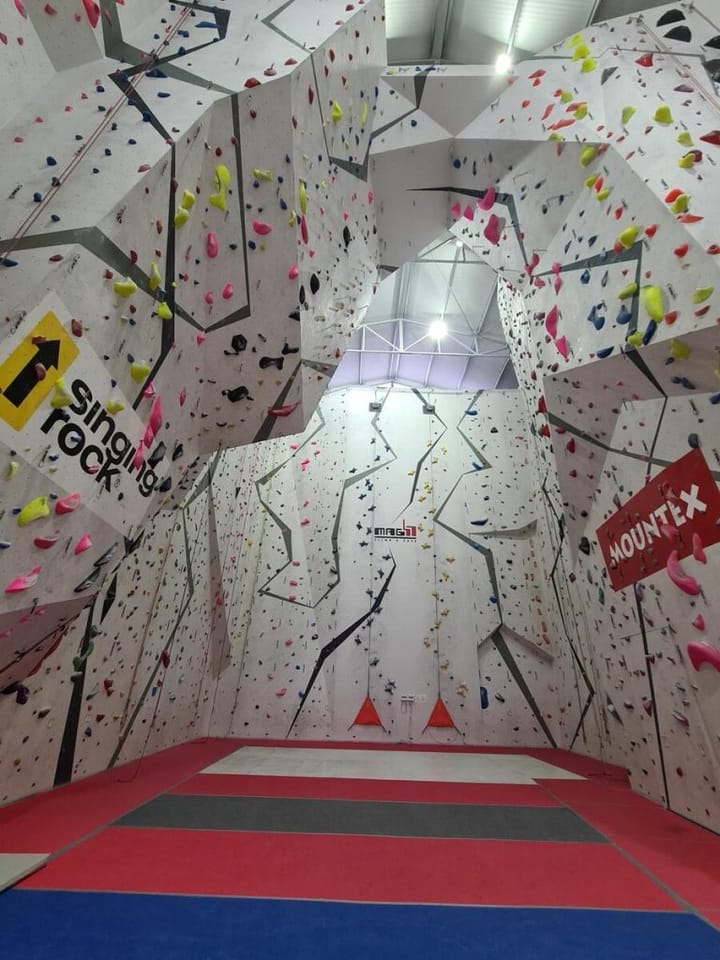 MAG47 Climb & Cafe - Gym, District 10 (6)