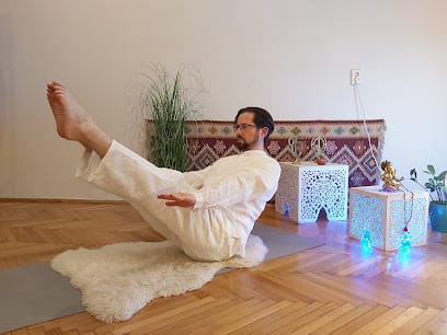 kundaliniyoga.hu - Navraj rendszeres kundalíni jóga és meditáció órái Budapesten és online - Funkcionális, 9. kerület