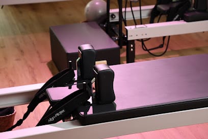 Studio Sassy - Gym, District 11