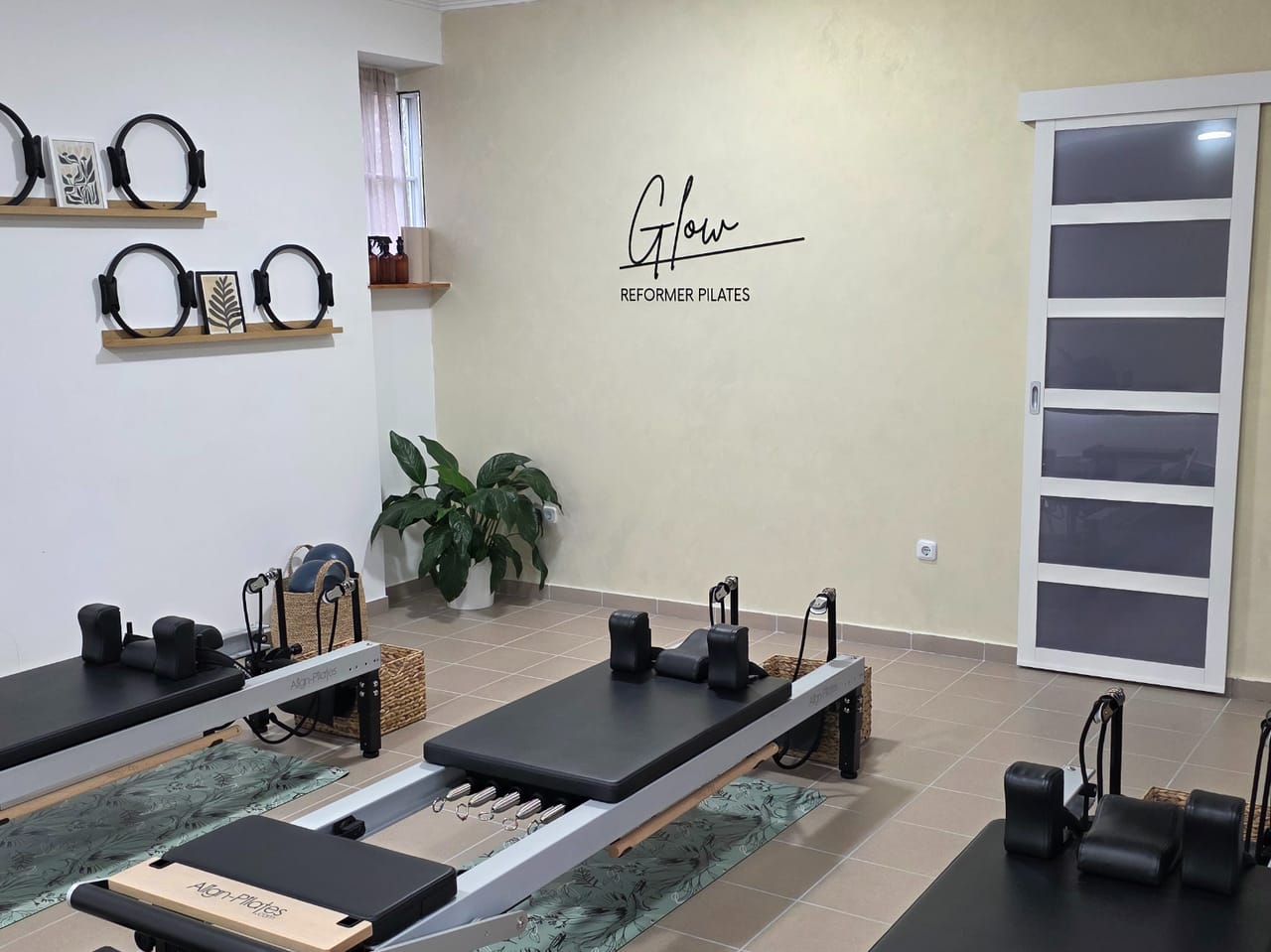 Glow Reformer Pilates - Pilates, 11. kerület (5)