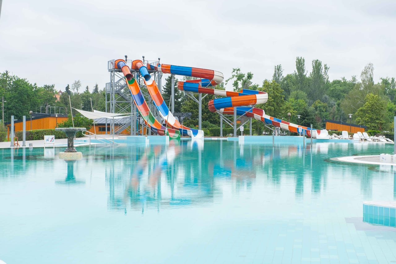 Csepeli Strandfürdő - Konditerem, 21. kerület (2)