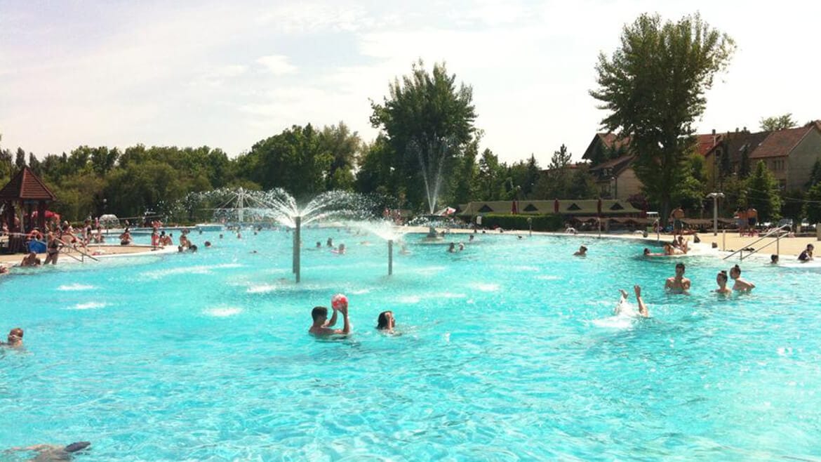 Csepeli Strandfürdő - Konditerem, 21. kerület (3)