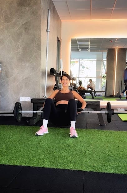 Move with Reka - Gym, District 14