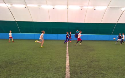 Hegyvidéki Sportközpont és Tanuszoda - Gym, District 12 (2)