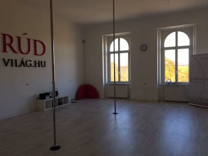 Rúdvilág Stúdió (RVS) - Gym, District 6