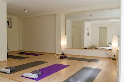 Downdog Jógastúdió-Blaha - Gym, District 7