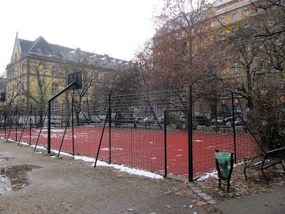 focipálya - Focipálya, 2. kerület
