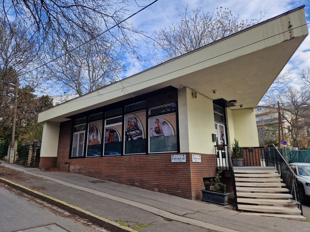 Pilates Buda - Gym, District 2 (2)