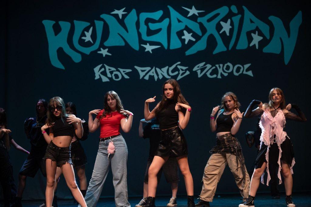 Hungarian K-pop Dance School - Dance, District 13 (5)