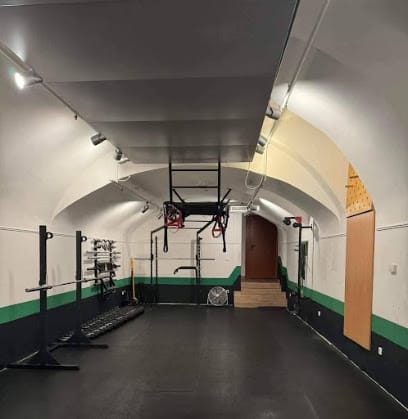 Zúzda Edzőterem - Gym, District 6 (3)