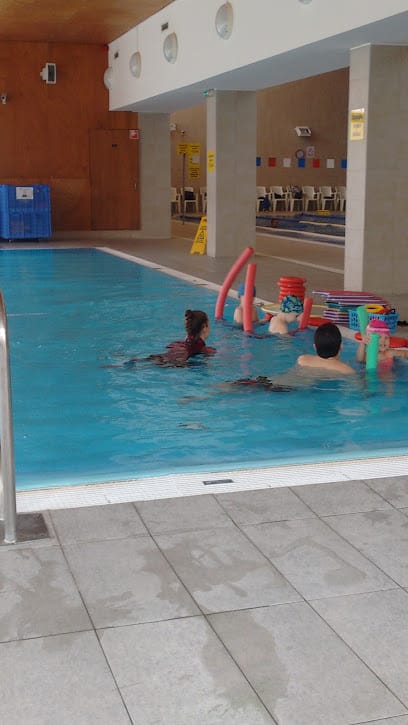 Szentmihályi Konrád Ferenc Uszoda - Swimming pool, District 16