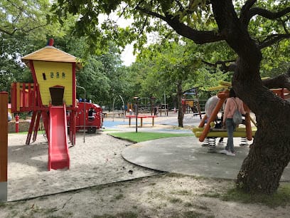 Vérhalom tér - Konditerem, 2. kerület