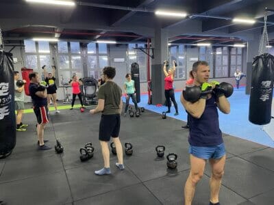 Realfit Kettlebell Klub - Gym, District 9 (6)