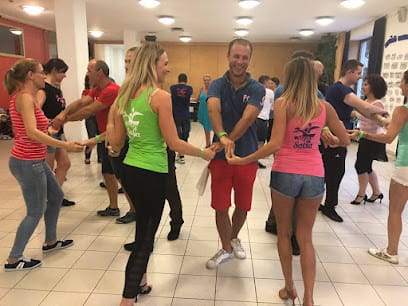 Carmen Salsa Tánciskola - Salsa oktatás - Salsa tanfolyam - Salsa kezdő - Dance, District 6