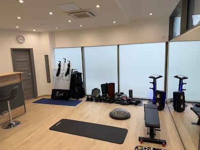 HR Fitness – Privát edzés és E-fit – 17. kerület - Gym, District 17