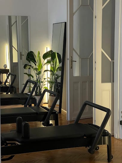 do Pilates Club - Yoga, District 13