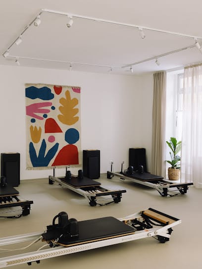 Intuitive Pilates - Functional, District 5