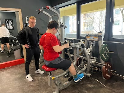 Németh Csaba | Személyi edző - Gym, District 13