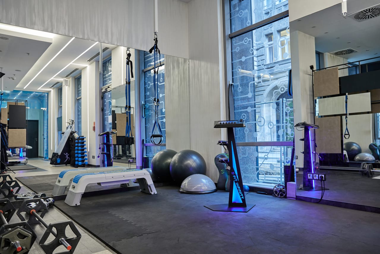 Ultima&E-Fit Showroom - Konditerem, 5. kerület (4)