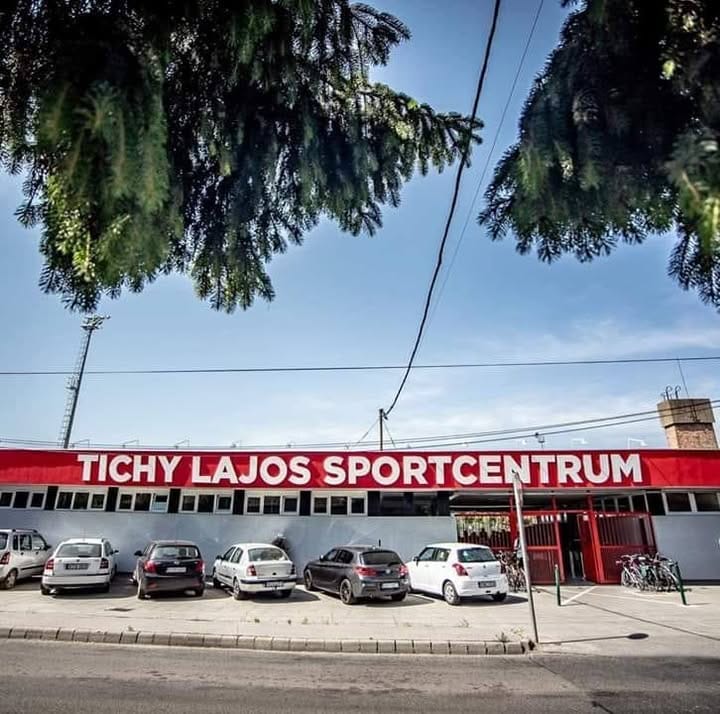 Tichy Lajos Sportcentrum - Functional, District 19