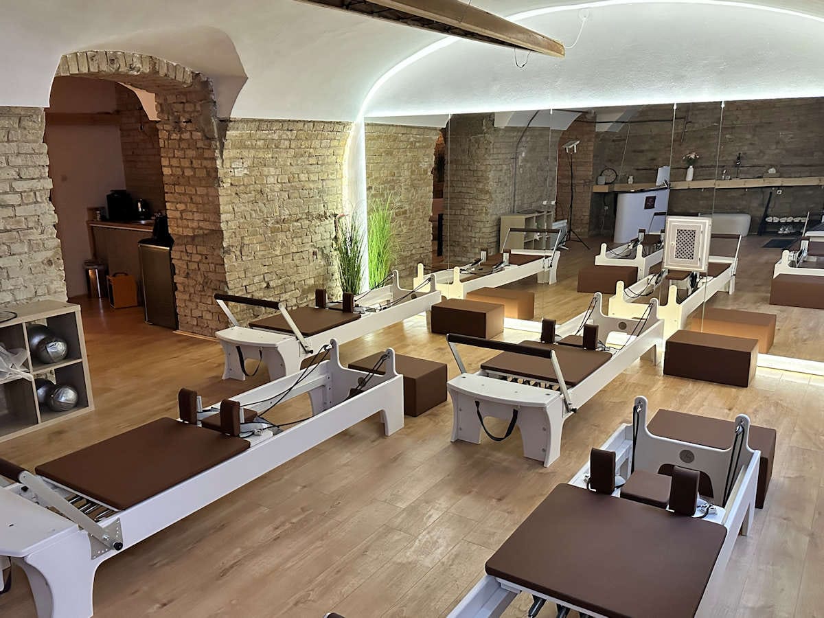 Coccinelle Pilates - Pilates, District 6 (2)