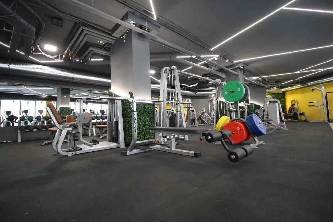 4% Fitness Garden Branch - Gym, District 9 (6)