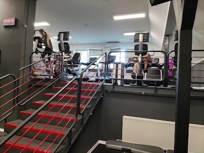 Power Gym & Fitness (17. kerületi) - Konditerem, 17. kerület (3)