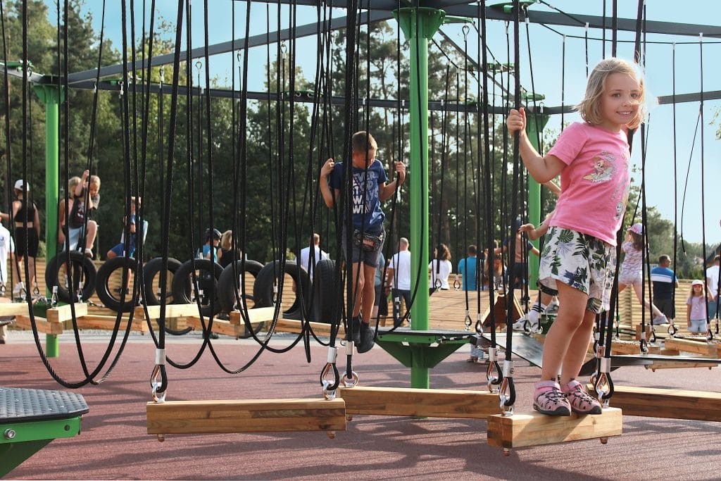 Outdoor Fitness Center - Gym, District 3 (3)
