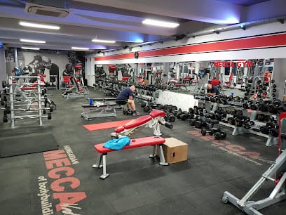 MECCA - Hungarian Mecca of Bodybuilding - Gym, District 13 (2)