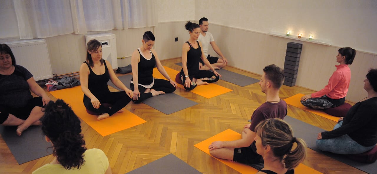 Ászana Kuckó Jógastúdió - Personal training, District 13 (6)