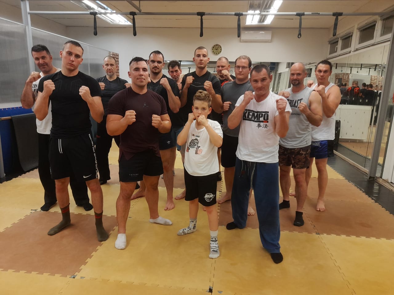 Bulldozer Kempo - Konditerem, 17. kerület (5)