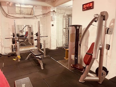 GalamBOSS GYM (privát terem) - Gym, District 13