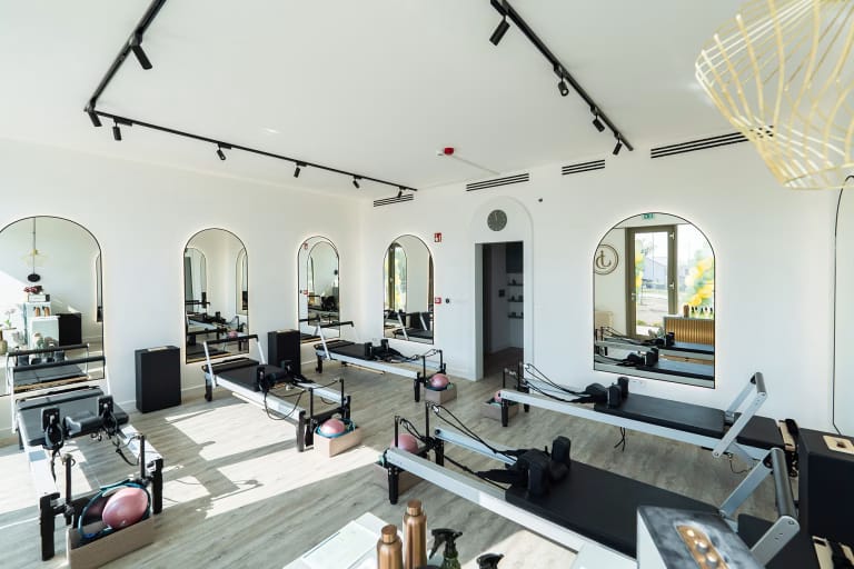 Jáde Pilates - Szőlőliget - Gym, District 17 (3)