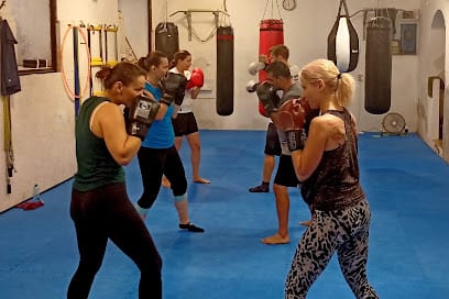 Ökölvívás csoportos és személyi edzések (BoxPlusz) - Gym, District 8